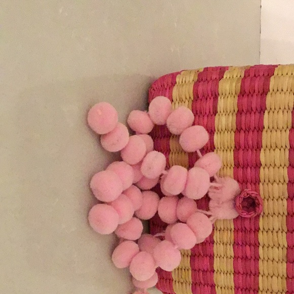 Nannacay Baby Roge Pompom Straw Bag in Fuschia - Picture 9 of 10